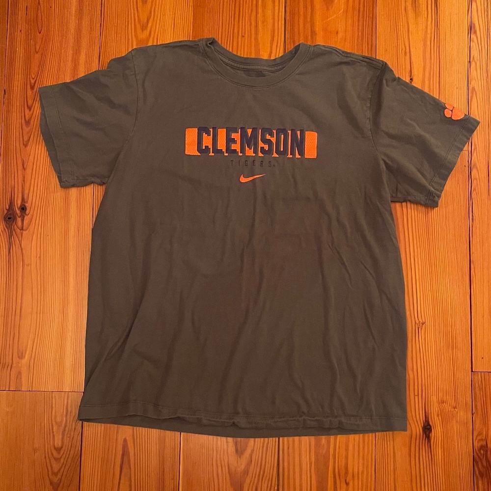 Nike Clemson Tigers Dri-FIT Short Sleeve T-Shirt - Team Issue - Men's XL
